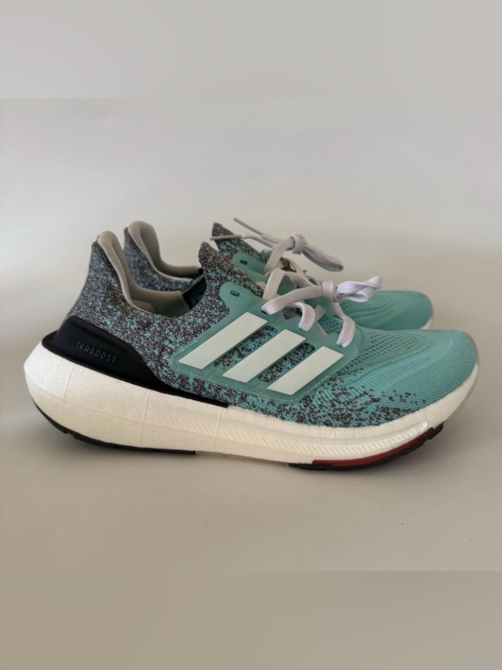 adidas Ultraboost Ultra Boost Light Running  Womens Blue Sneakers Women's Size 9